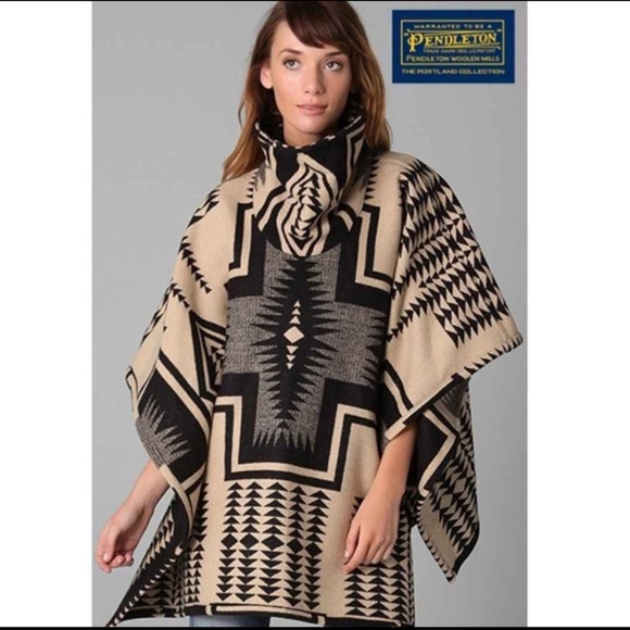 Pendleton Portland Collection Black Cream Tribal Print Poncho O/S - Picture 4 of 4